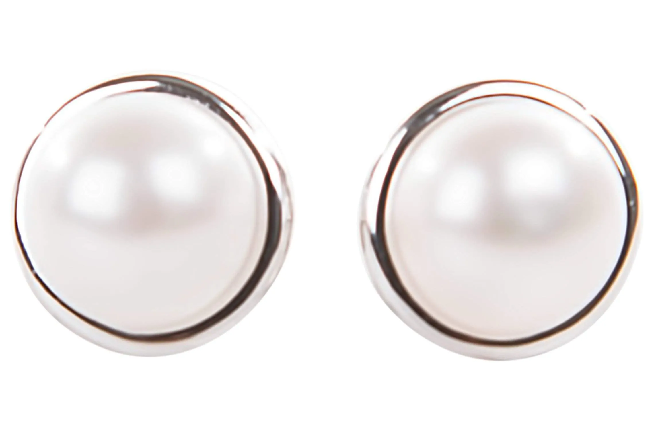 8mm White Freshwater Pearl with Sterling Silver Stud Earring