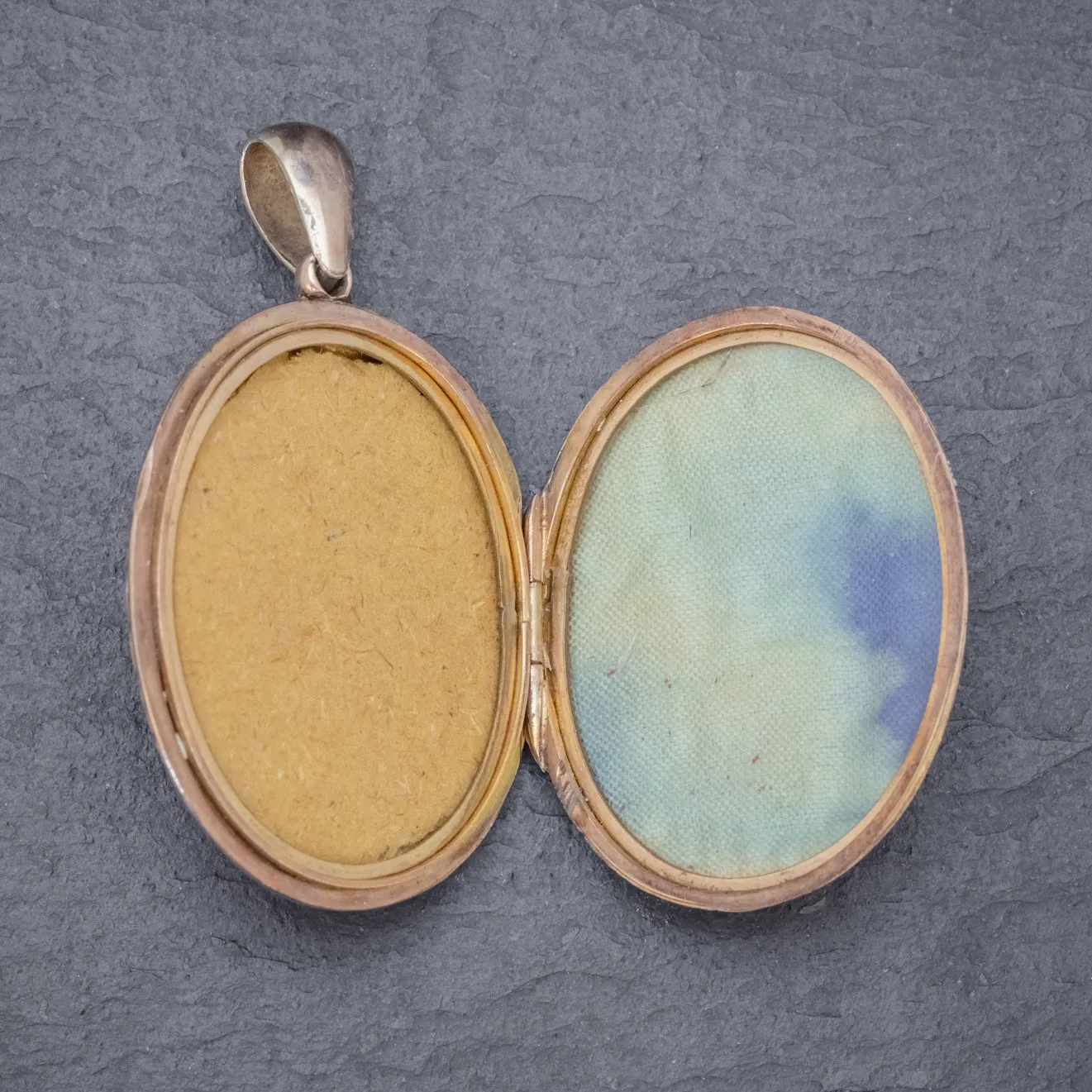 Antique Victorian Engraved Locket 18Ct Gold Back And Front Circa 1880