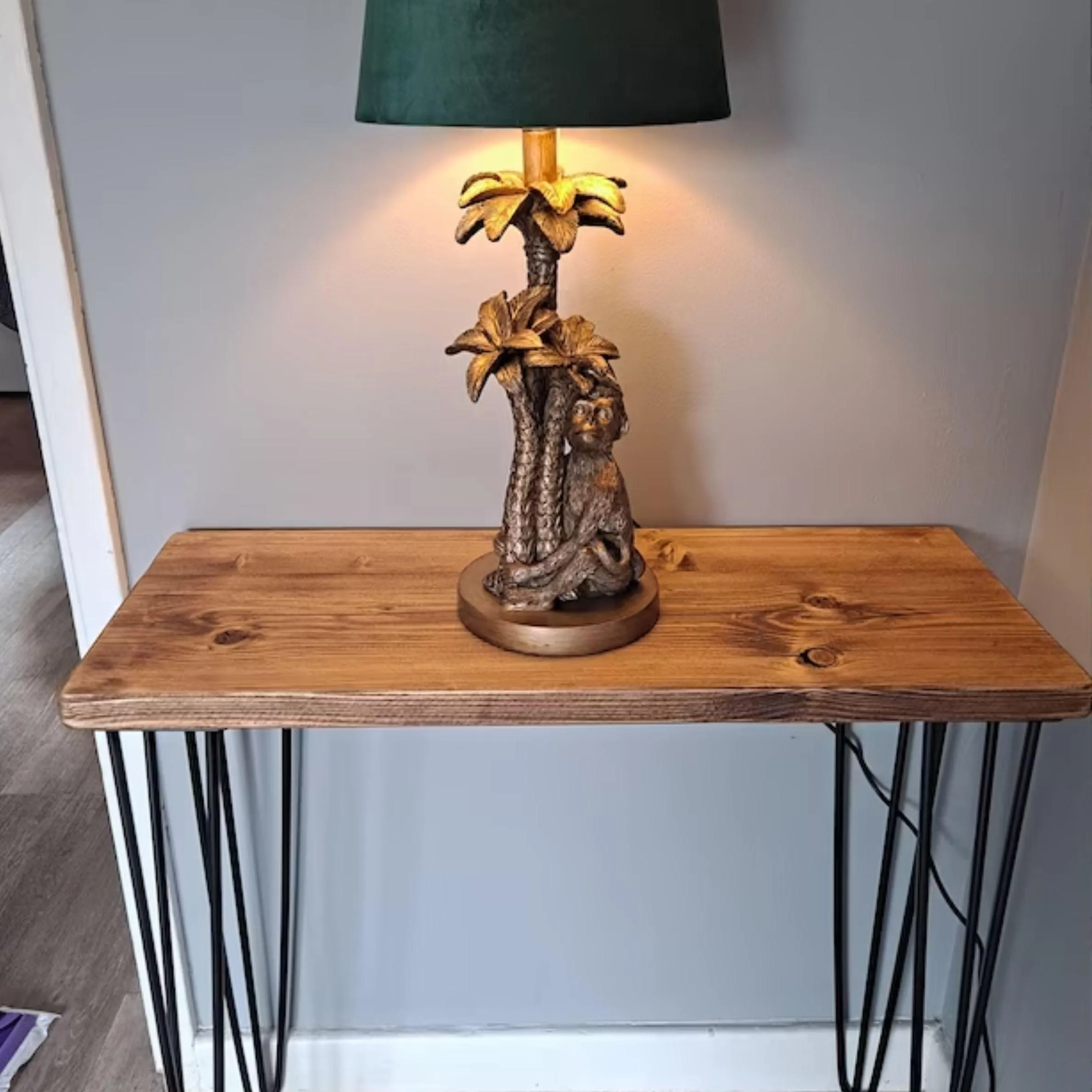 BIRGIT: Console Table