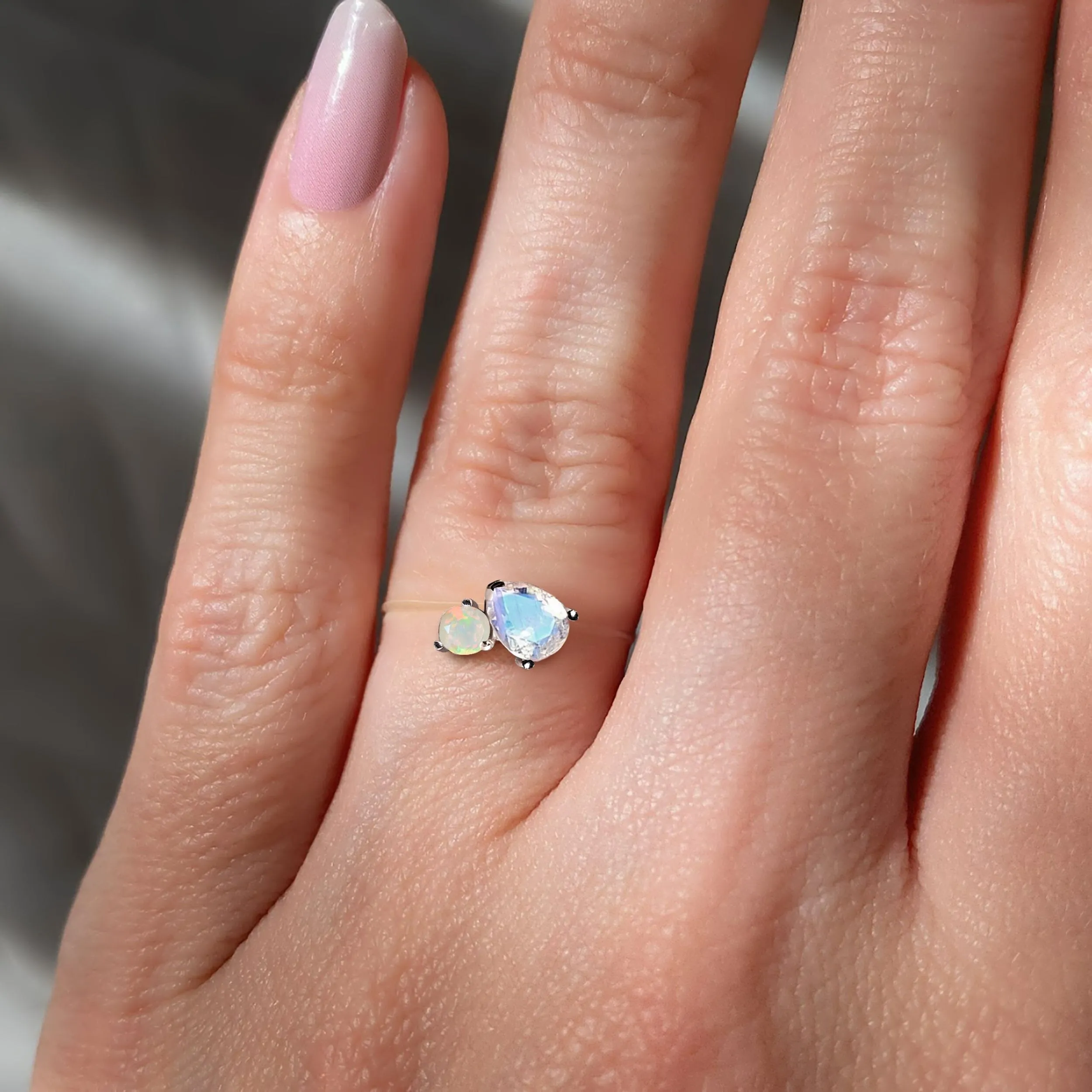 Floating Ring - Toi Et Moi Moonstone & Opal