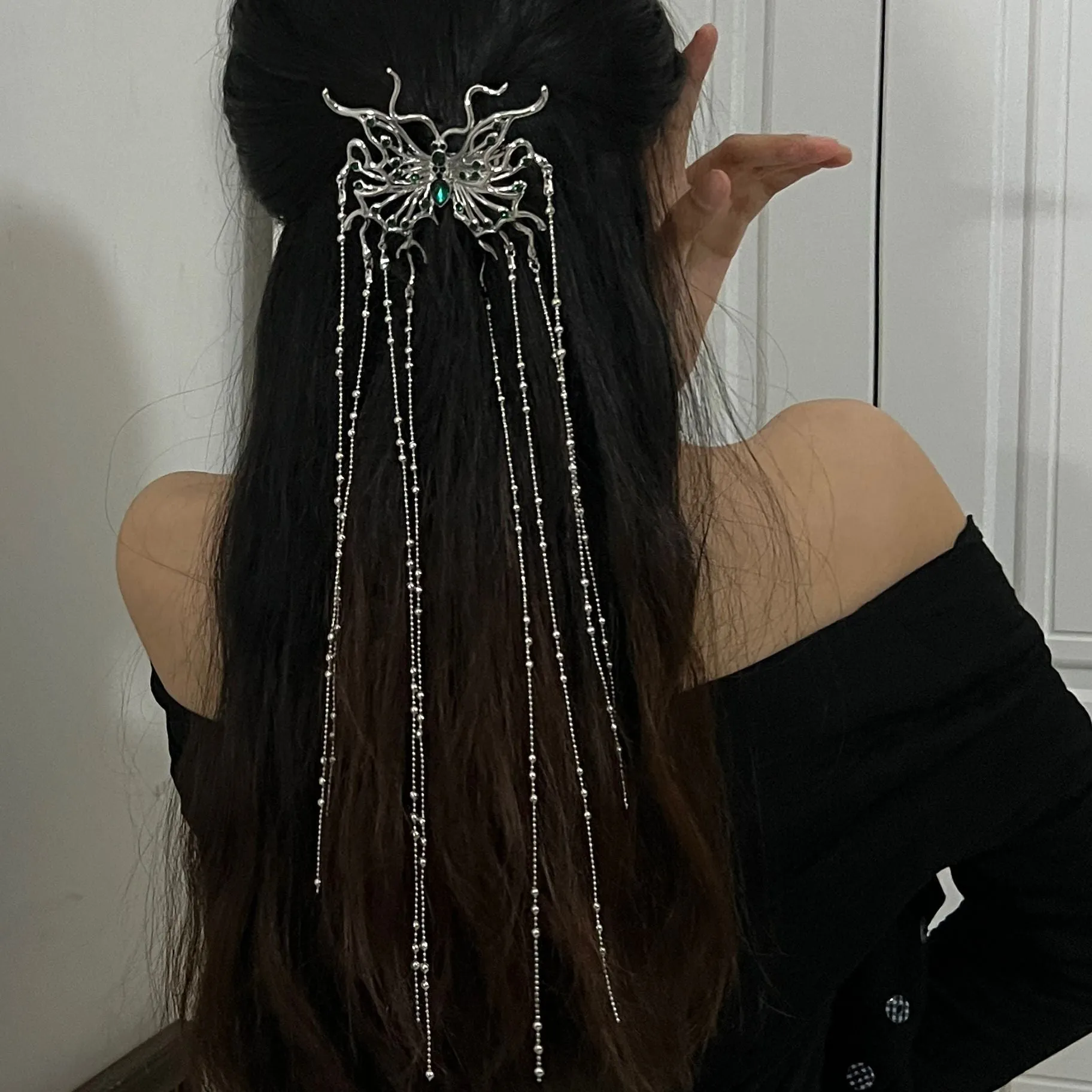 H3LL NO Butterfly tassel clip headgear hairpin female niche design high-end hair accessories