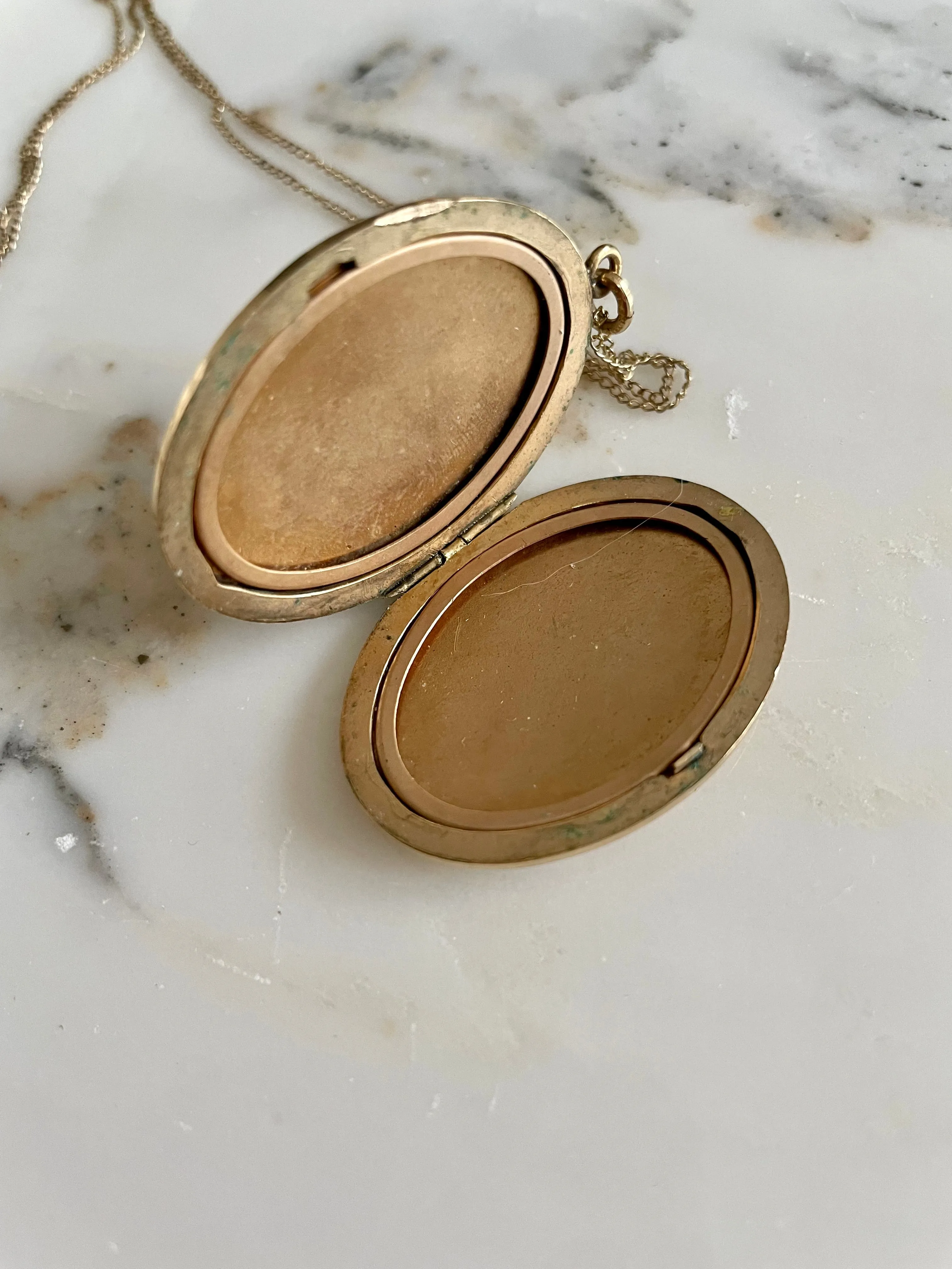 Heart & Flower Victorian Locket