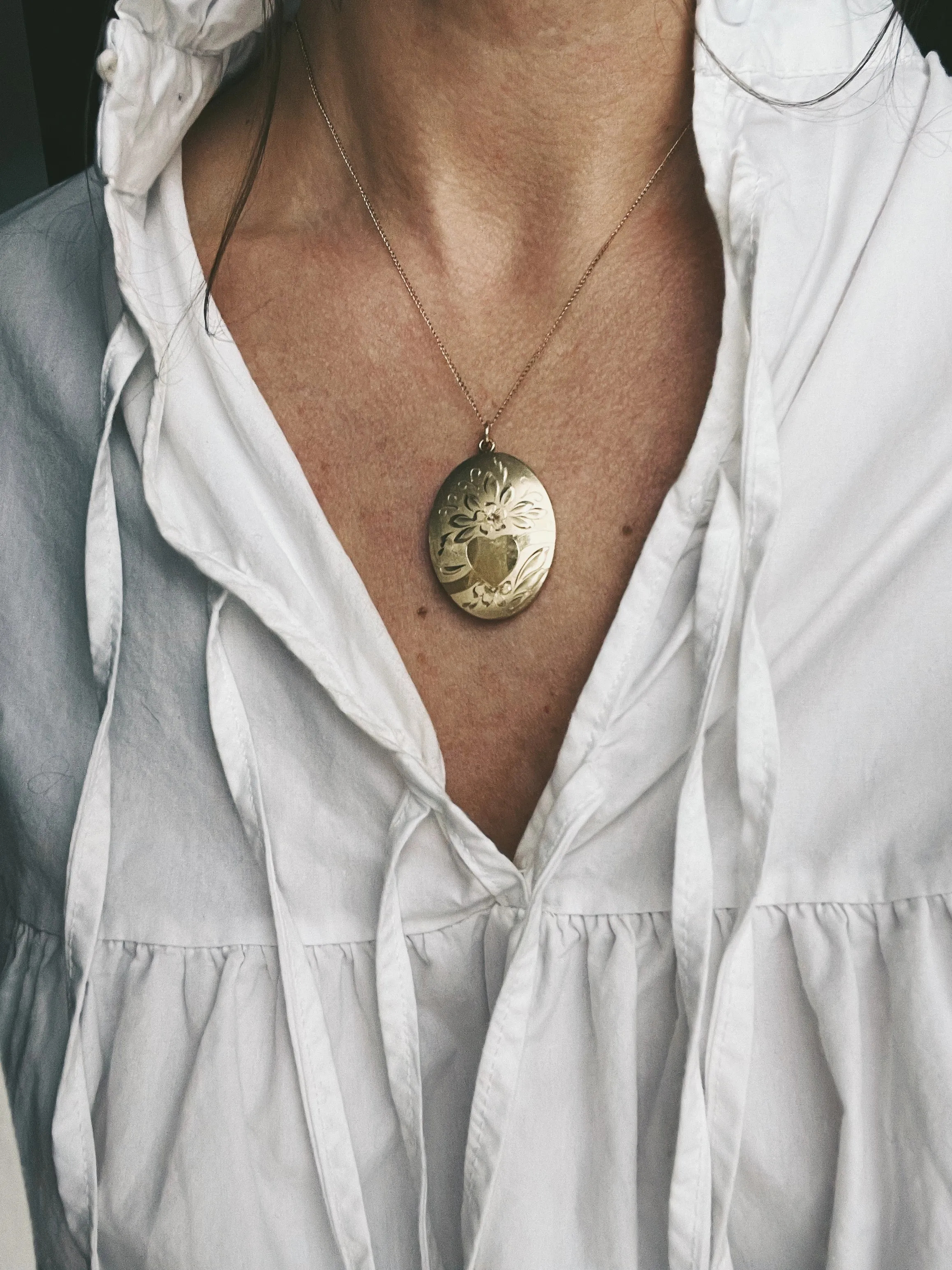 Heart & Flower Victorian Locket