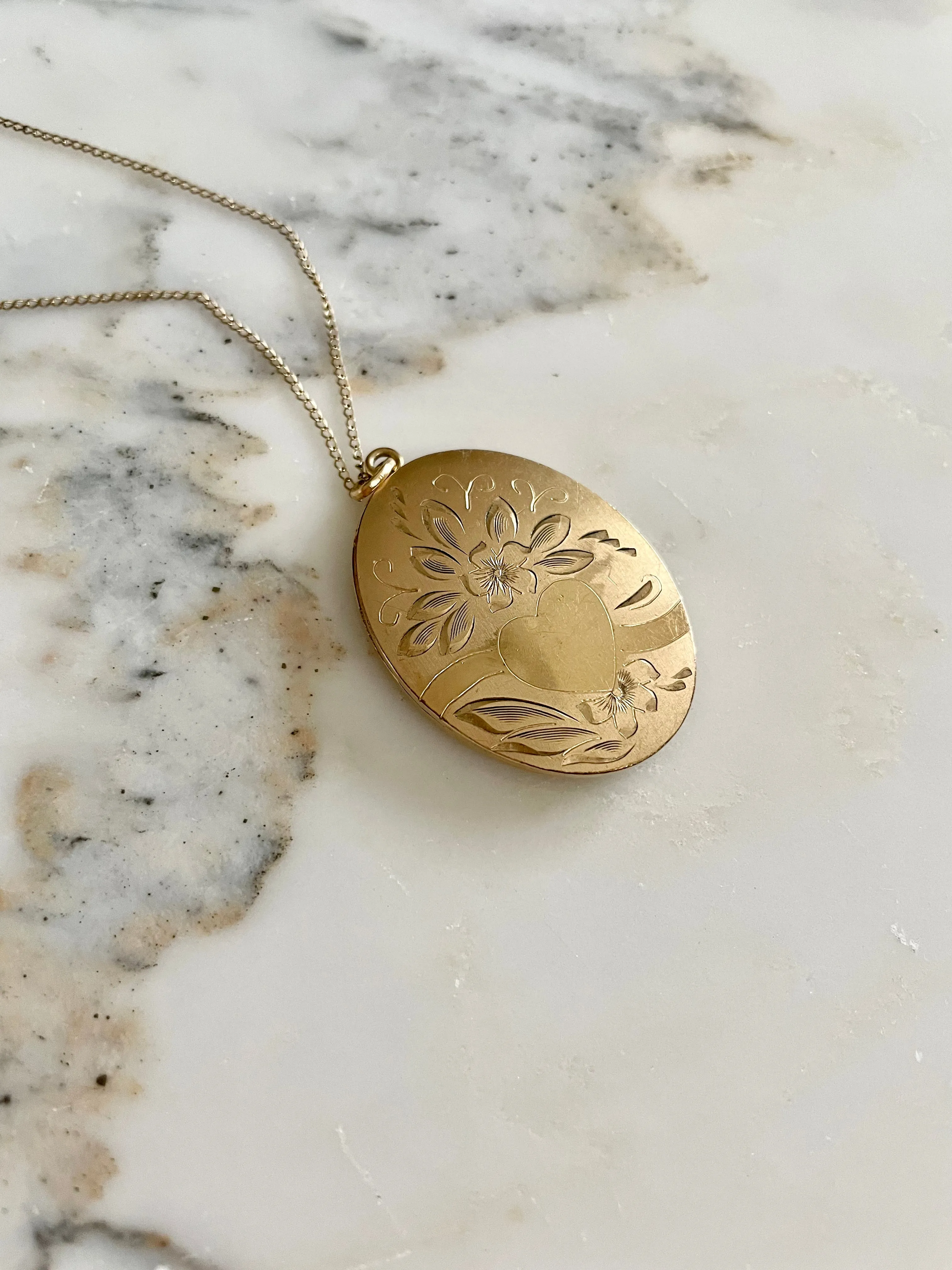 Heart & Flower Victorian Locket