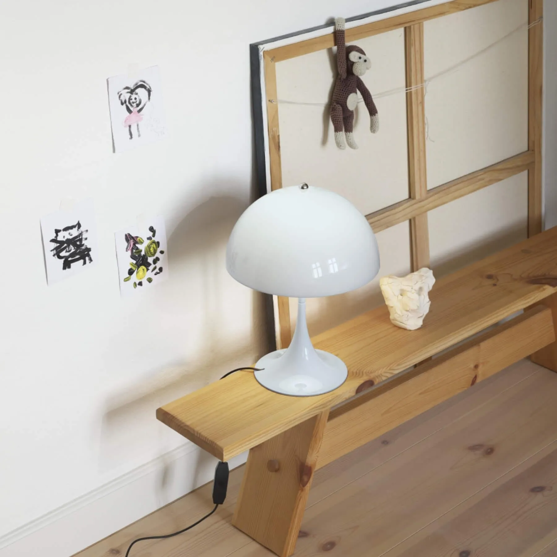 Louis Poulsen Panthella 250 Table Lamp