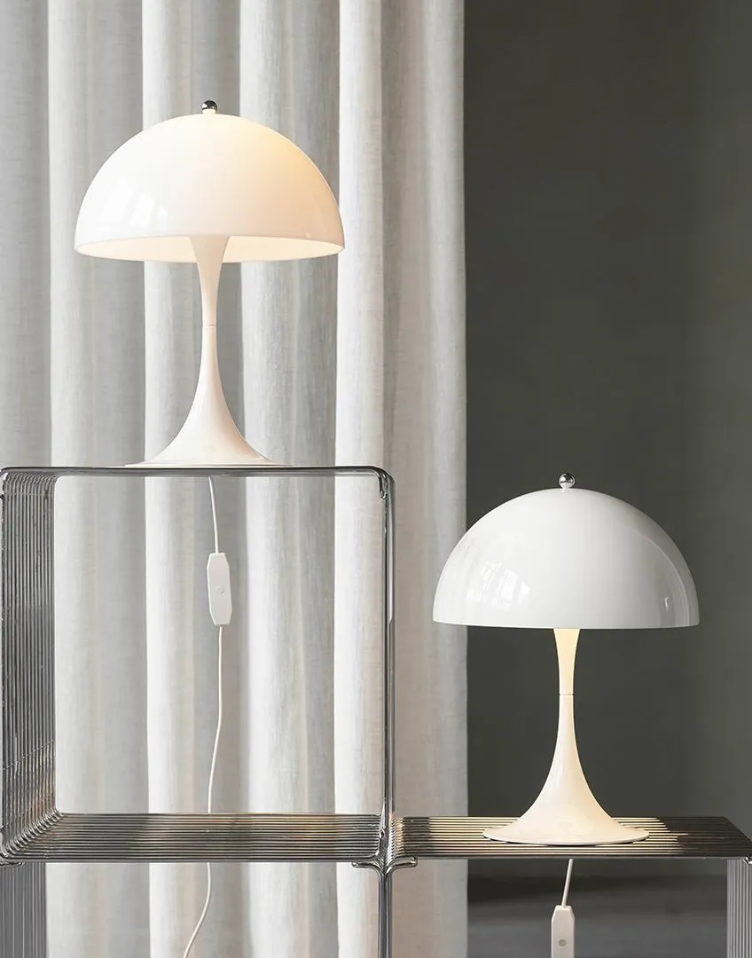 Louis Poulsen Panthella 250 Table Lamp