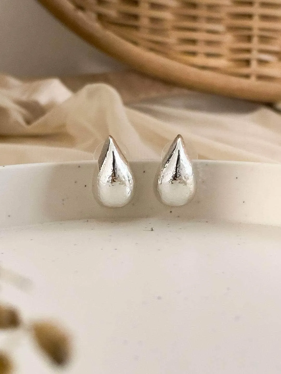 Metallic Water Drop Design Korean Style Earrings