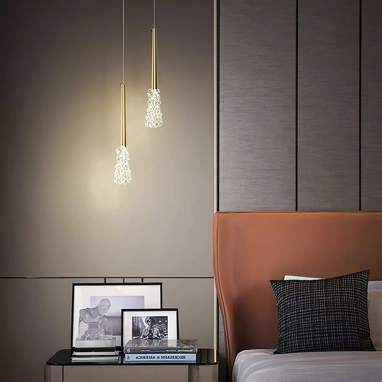 Mozzi Crystal Pendant Light