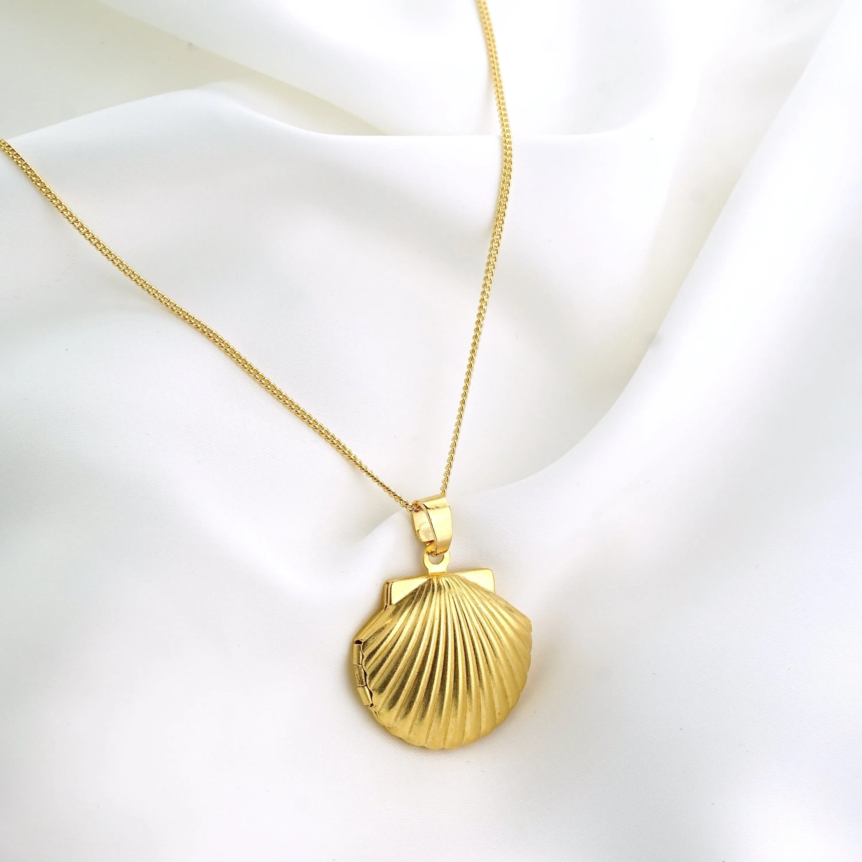 Shell Locket Necklace