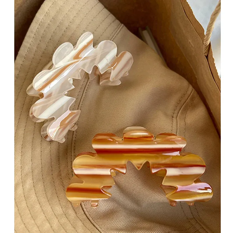 TAVIMART  -  New Wave Flower Hollow Acetate Hair Clip Stripe Shark Hair Claws Hairpin Trendy Hair Accessories for Women Girls