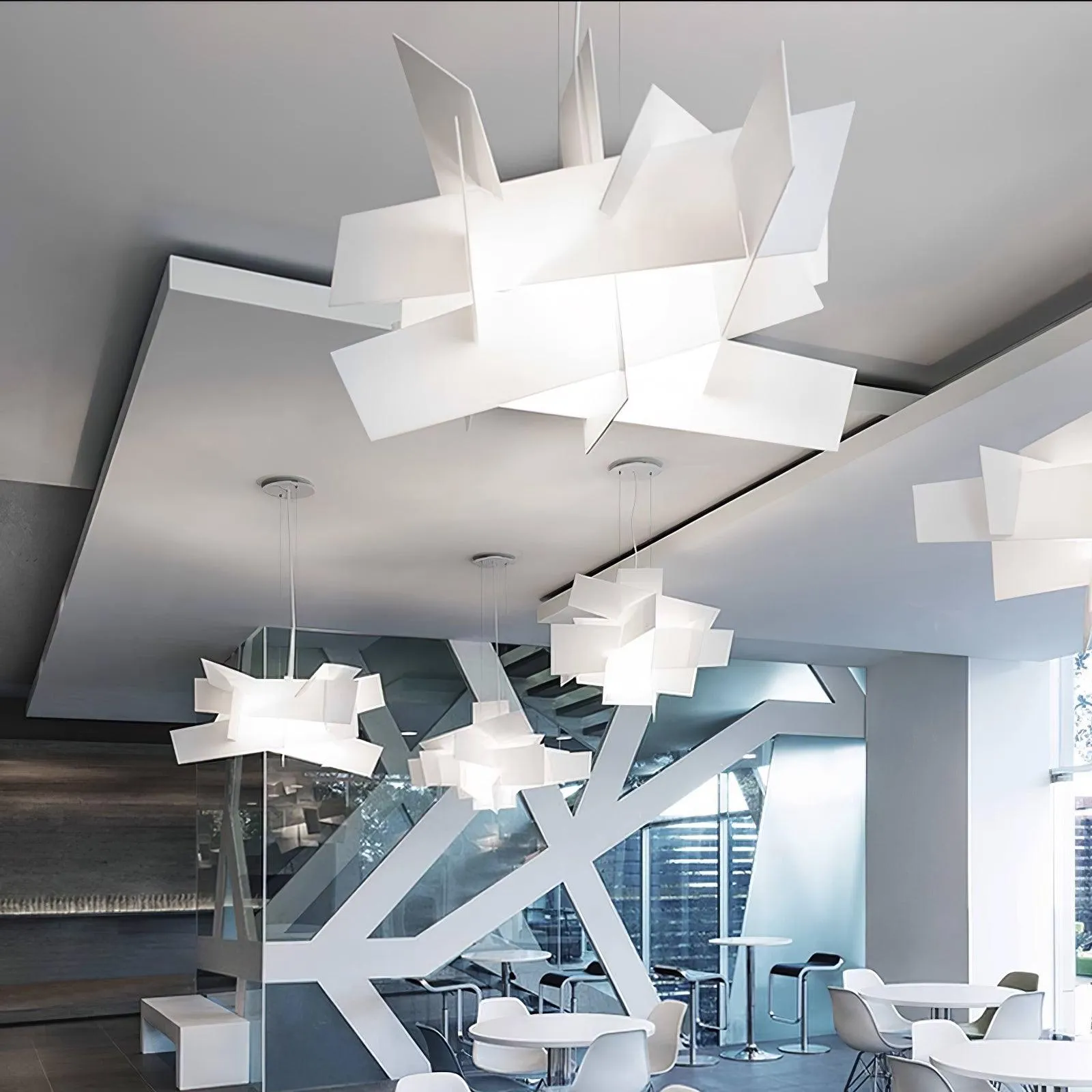 White Frato Pendant Lamp