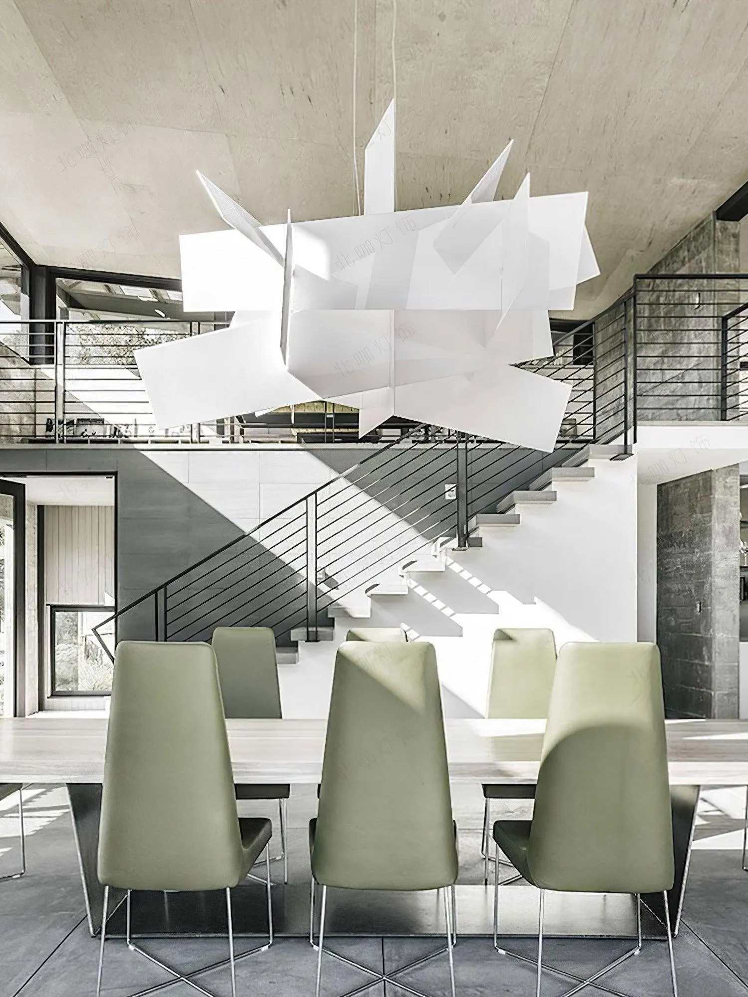 White Frato Pendant Lamp
