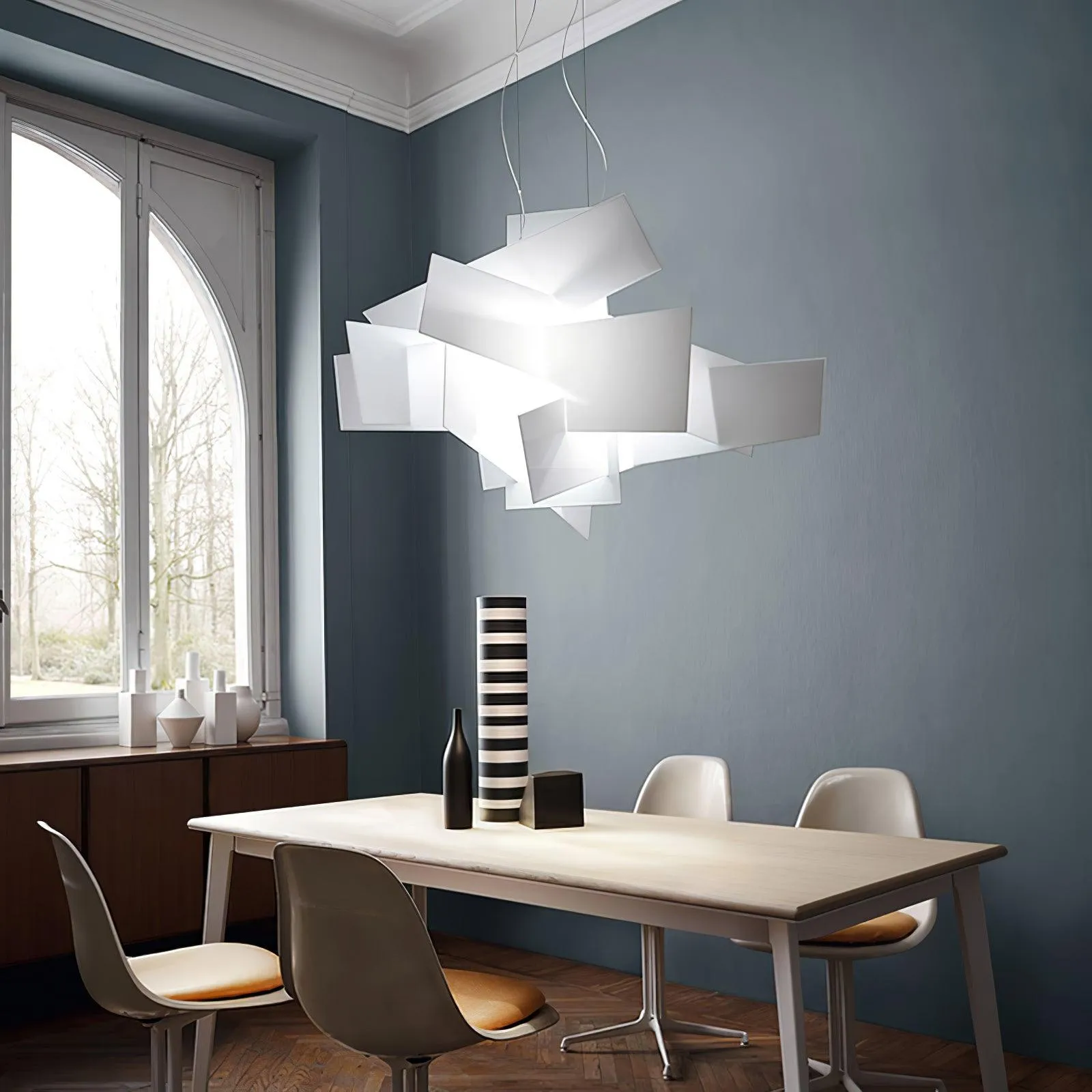 White Frato Pendant Lamp