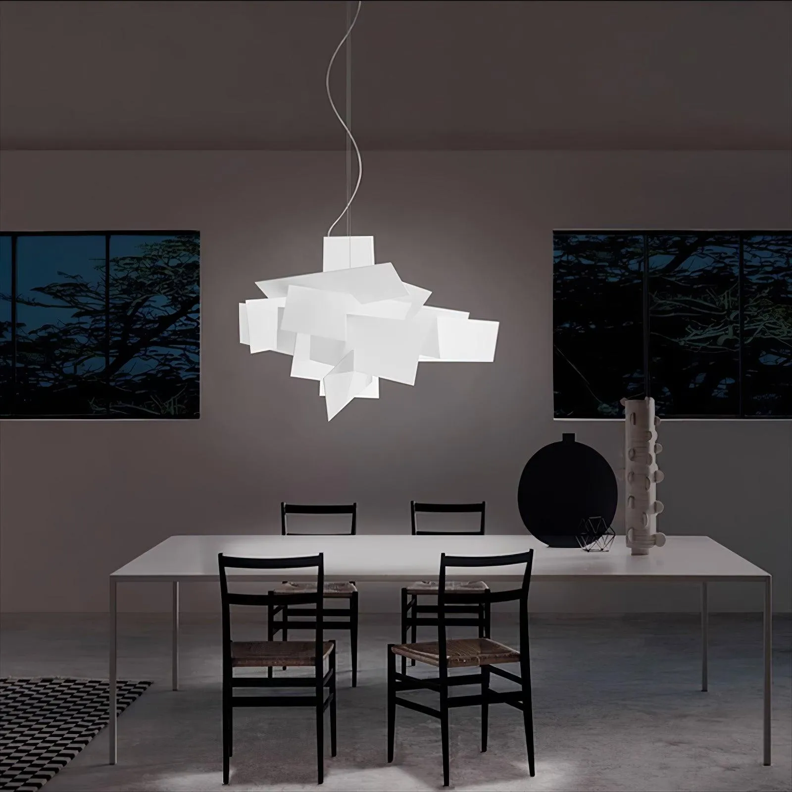 White Frato Pendant Lamp